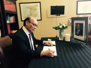 As discussed, please find attached a photo of His Excellency Garth Chatoor, High Commissioner for the Republic of Trinidad and Tobago in Canada signing the condolence book of the late Patrick Augustus Mervyn Manning, former Prime Minister of the Republic of Trinidad and Tobago at the High Commission for the Republic of Trinidad and Tobago here in Ottawa.