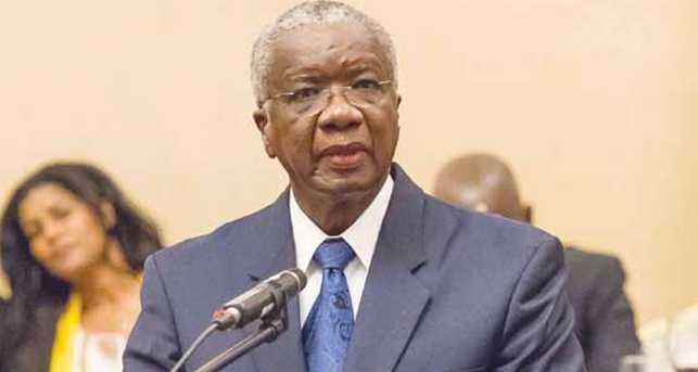 Barbados honours its heroes