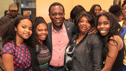 Grenadian  Prime Minister brings ‘good news’ about oil and gas