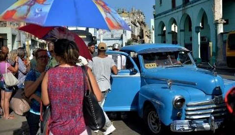 Cuba begins public debate on modernizing constitution