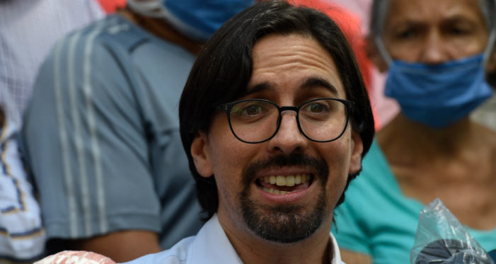 Venezuela opposition politician Guevara freed after talks