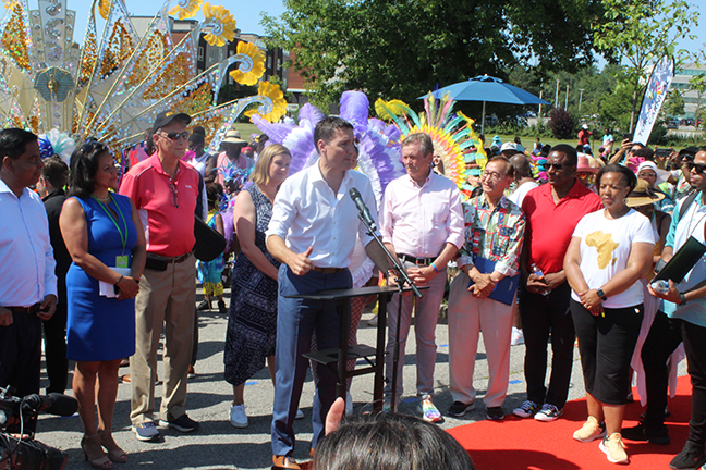 Trudeau shows up at Caribbean children’s carnival in Scarborough