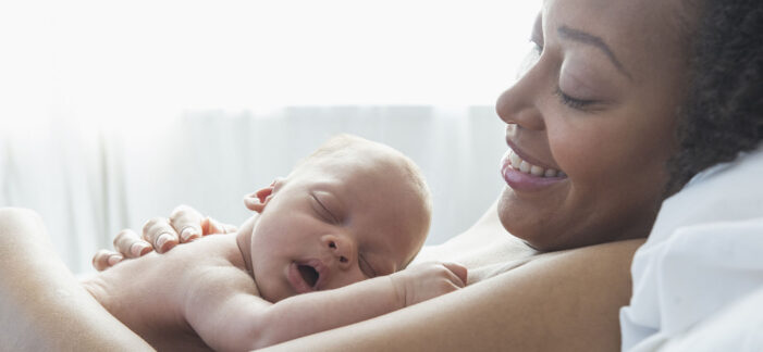 Babies born prematurely need immediate skin-to-skin contact