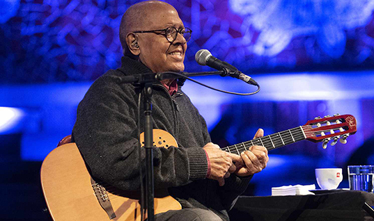 Cuba says goodbye to one of its greatest musicians