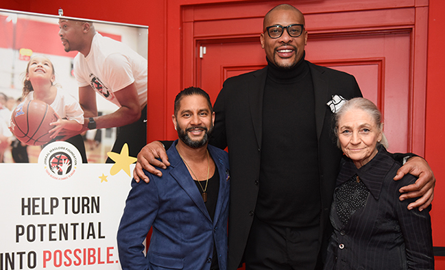 Jamaal Magloire’s mystique charity raises thousands for families for the holidays
