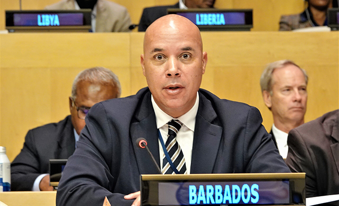 Barbados calls on USA to end embargo on Cuba